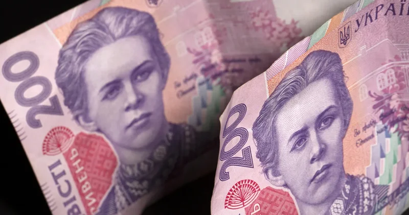 Bloomberg : BVF Ukraynadan Qrivnanın devalvasiyasını tələb edir