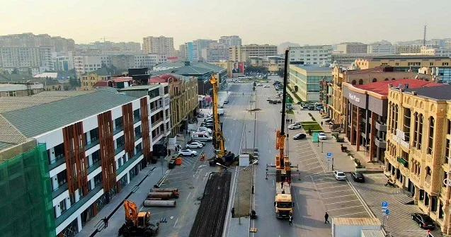 Bakıda tikilən yeni yol belə olacaq Video