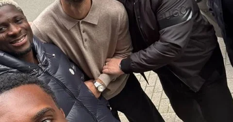 Mahir Emreli təcili agenti ilə görüşdü