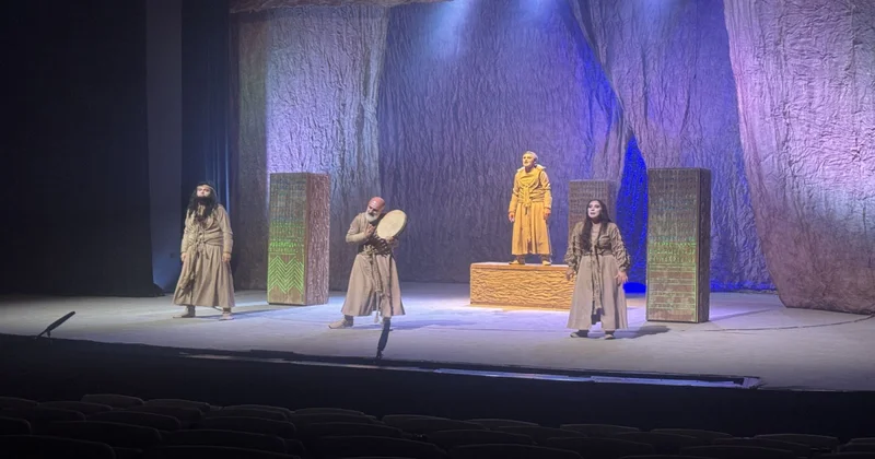 Yuğ milli yaddaşa qayıdış kimi... Özünəməxsus repertuarı olan teatr