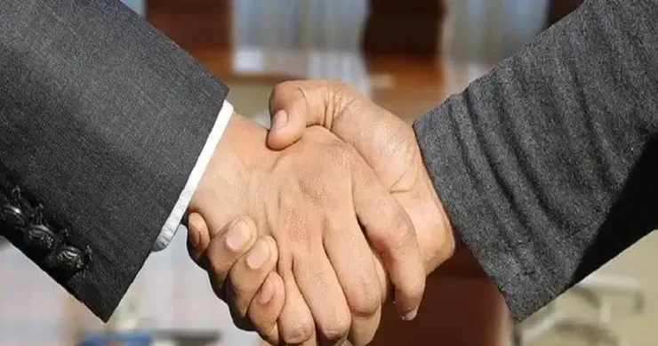 Uzunömürlülük Testi Nə qədər yaşayacağınızı əl sıxmaqla öyrənin