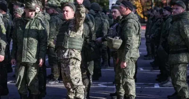 Все воюют, работать некому