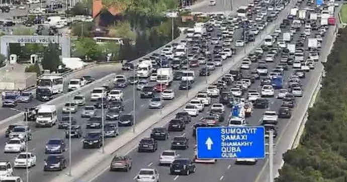 Yuxusuz halda sükan arxasına əyləşməyin! DYP dən həftəsonu XƏBƏRDARLIĞI