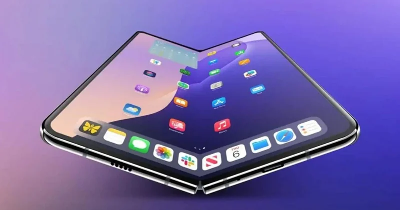 Apple istehsal çətinliklərinə görə qatlanan iPhone un buraxılışını təxirə salıb KİV