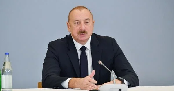 Prezident ABŞ admiralı ilə görüşdü
