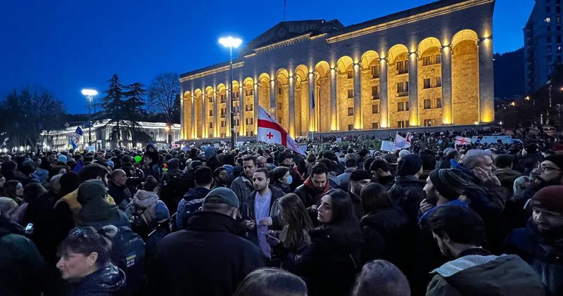 Президент Грузии подписал закон, ужесточающий законодательство о проведении митингов