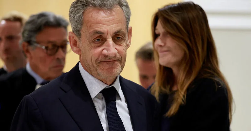 “Qəddafinin toru“na düşən keçmiş prezident KARSERDƏ SAXLANILACAQ