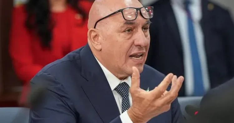 İtaliyanın müdafiə naziri: “Ukrayna heç vaxt Rusiyaya qalib gələ bilməyəcək“
