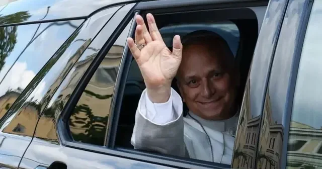 Папа Римский после операции заявил, что возвращается к полноценной деятельности