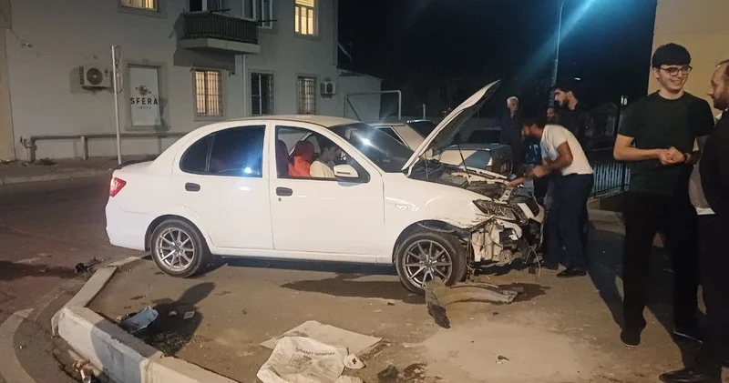 Gəncədə ağır qəza: 2 avtomobil toqquşdu FOTO VİDEO