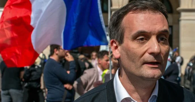Филиппо потребовал отставки Макрона на фоне протестов