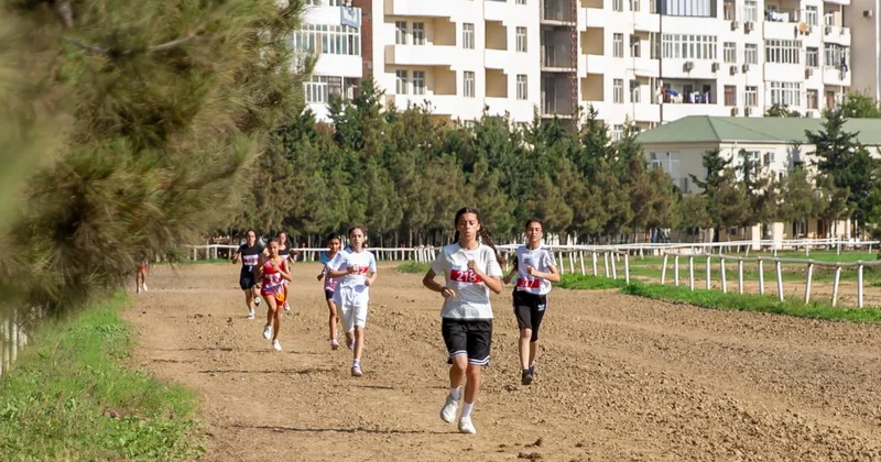 Kros qaçışı üzrə Azərbaycan çempionatının qalibləri müəyyənləşdi FOTO