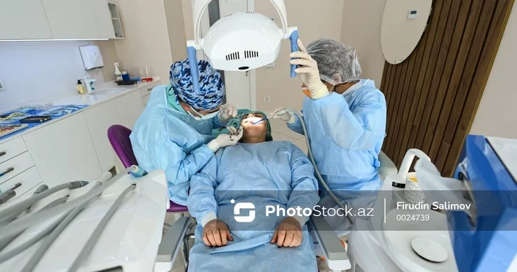 Опасно для жизни: в Баку курсы за полгода обещают обучить сложной стоматологии