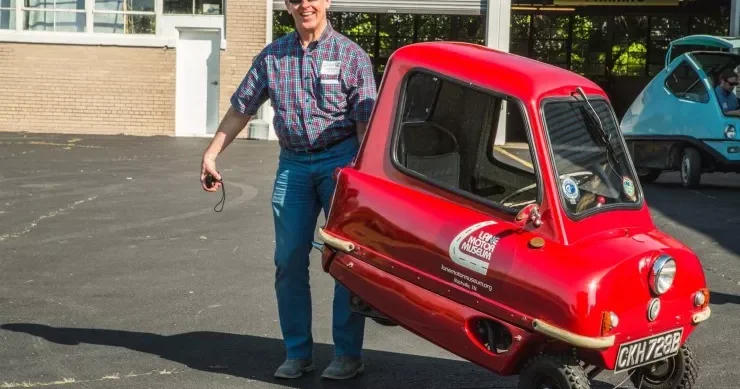 Bir nəfər və bir çanta üçün maşın Dünyanın ən kiçik avtomobili necə hazırlanıb