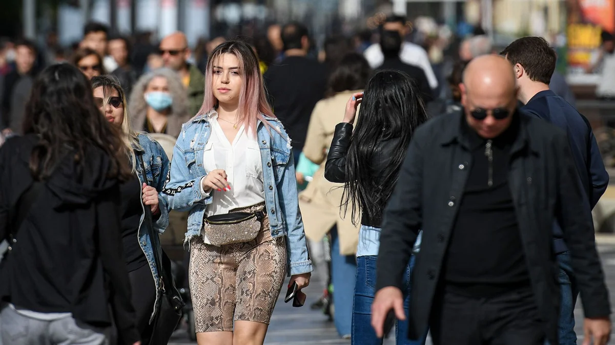 Azərbaycanda əhalinin sayı açıqlandı 2218 nəfər daimi yaşayış üçün gəldi