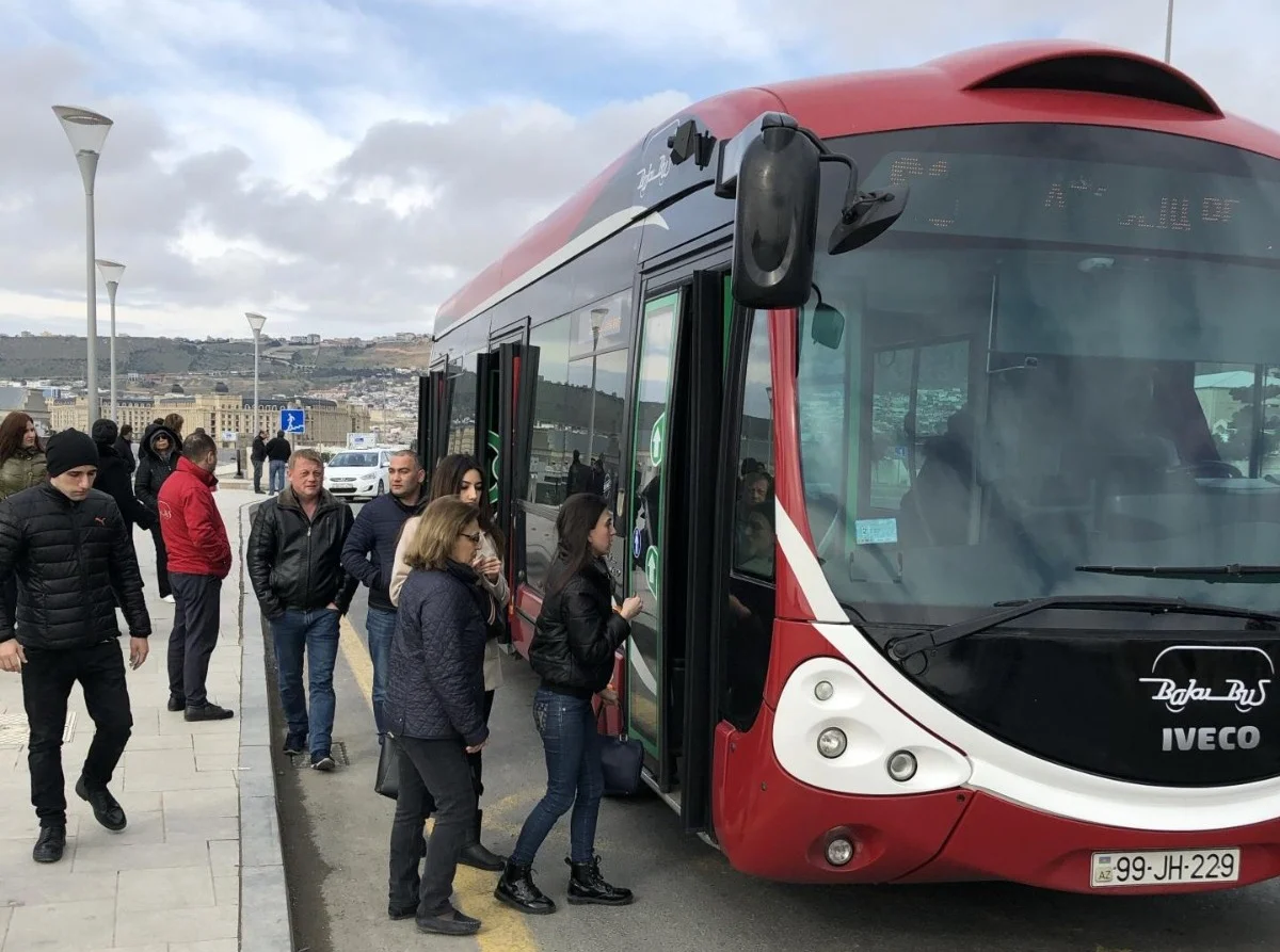 Bu gündən daha 6 avtobusun fəaliyyəti bərpa edildi