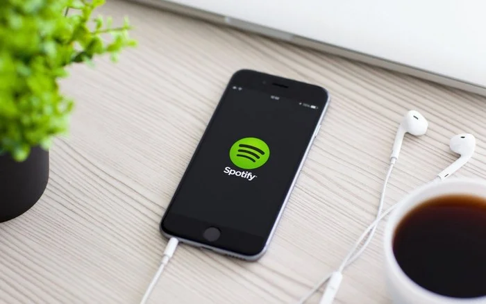 “Spotify”ın gəliri 19% artıb