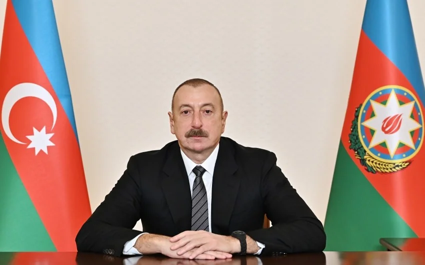 İlham Əliyev Oman Sultanını təbrik edib