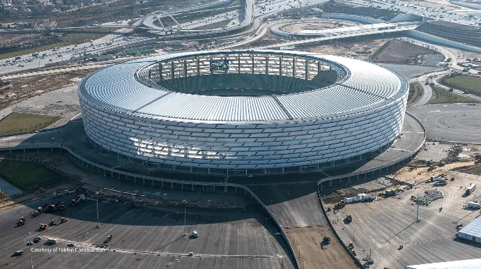 Maşını qaçırıb Bakı Olimpiya Stadionuna daxil olmaq istədi, həbs olundu