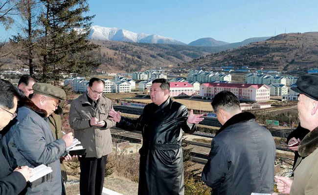 Kim Çen In ordunu müharibəyə tam hazırlıq tapşırığı verib