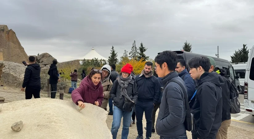 COP29 çərçivəsində xarici media nümayəndələri Qobustan Palçıq Vulkanları ilə tanış olub