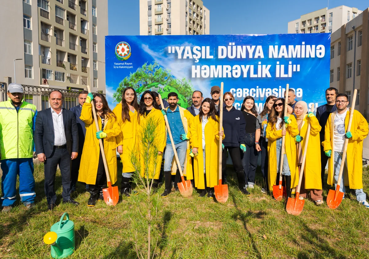 PAŞA Sığorta “Yaşıl Bakı” əmlak sığortası məhsulunun KSM proqramı çərçivəsində ağacəkmə aksiyası təşkil edib