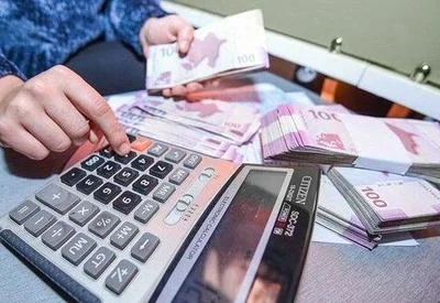 Azərbaycanda minimum əməkhaqqı 400 manat olacaq