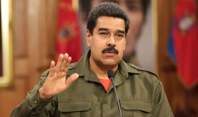 Bacımıza hücum icazəsi çılğınlıqdır Maduro