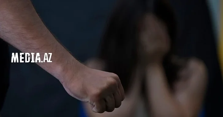 В Шеки мужчина получил 9 месяцев тюрьмы за избиение жены после ее признания в измене