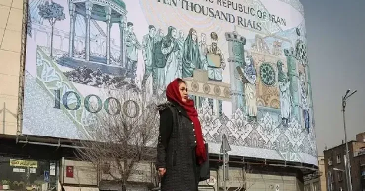 Hətta ərzaq üçün də kifayət qədər pul yoxdur: İran iqtisadi böhran içində boğulur