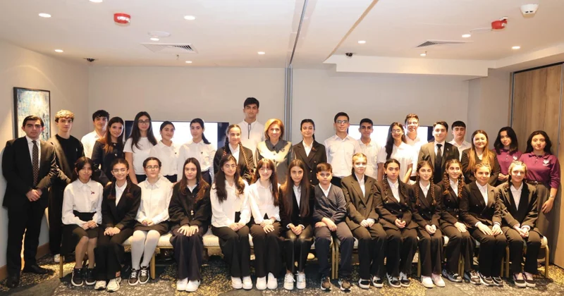 Ailə, Qadın və Uşaq Problemləri üzrə Dövlət Komitəsində uşaqlarla görüş keçirilib