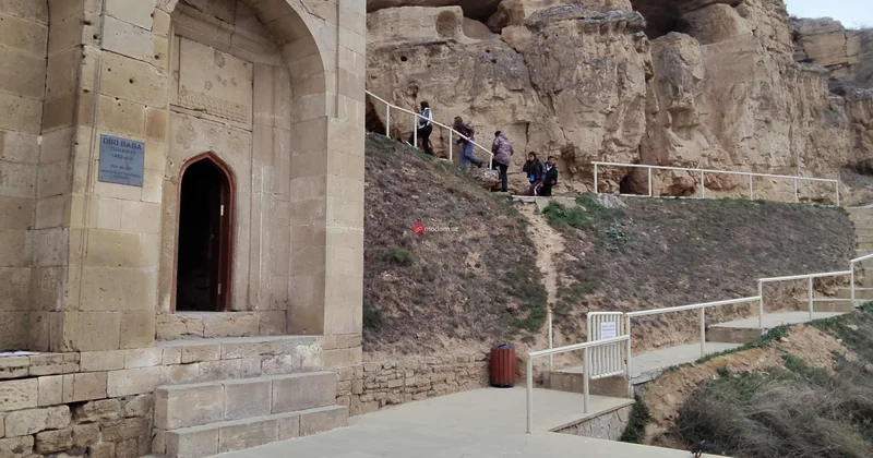 300 il nəşi çürüməyən Diri Baba GÖRÜNTÜ