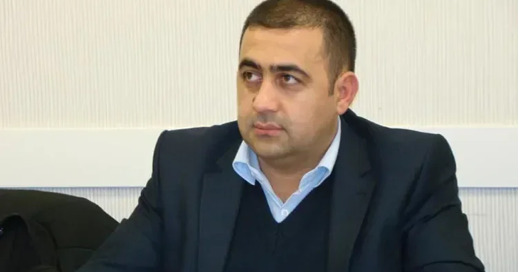 Bakıda tıxacı belə azaltmaq olar Ekspert AÇIQLADI