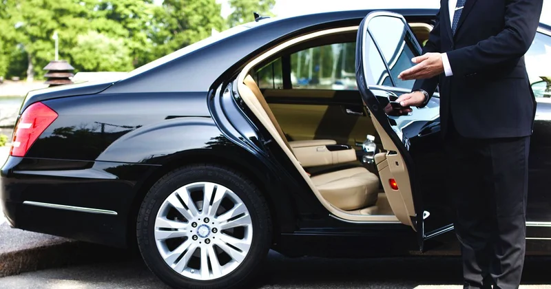 Dövlət Xidməti 30 ədəd xidməti maşın alır Bir milyon 247 min manata