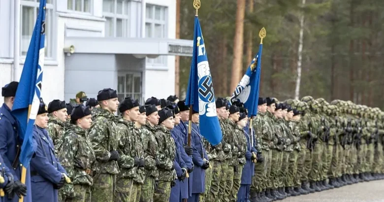 Finlandiya silah sursat almaq üçün 1 milyard avro borc götürəcək