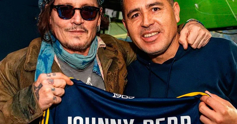 Conni Depp “Boka Xuniors”un əfsanəvi stadionunda