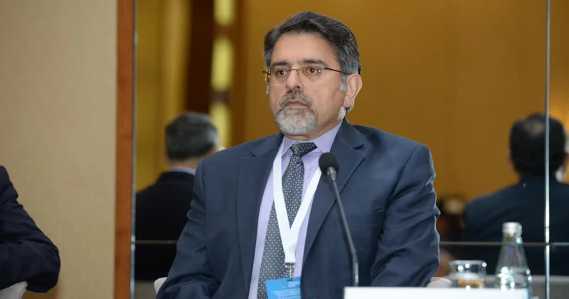 Кямран Бохари рассказал о пользе для Азербайджана от снижения влияния России на Южном Кавказе Minval Politika