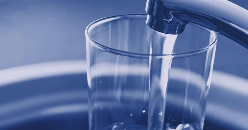 Bakı sakinlərinin NARAHATLIĞI Sudan gələn kəskin xlor qoxusu ilə bağlı RƏSMİ AÇIQLAMA