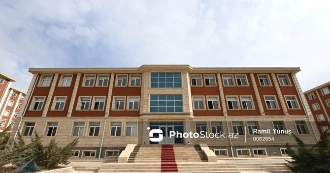 Dekan müavininin böhtan iddiası rədd edildi Naxçıvan Dövlət Universitetinin müəllimi bəraət aldı