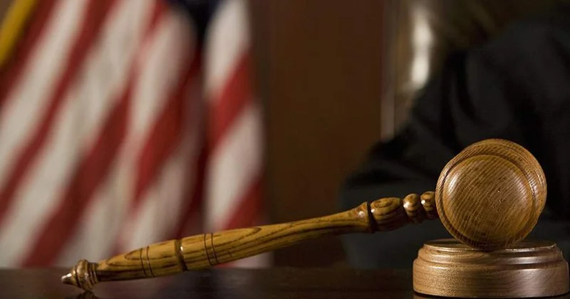 Отсидевший в тюрьме по ошибке американец стал миллионером Minval Politika