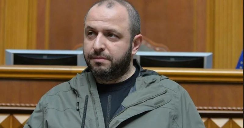 Скандал набирает обороты: Умеров не хочет возвращаться в Украину Minval Politika