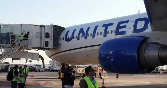 ABŞ də bir qışqırıq təyyarənin təcili enişinə səbəb oldu