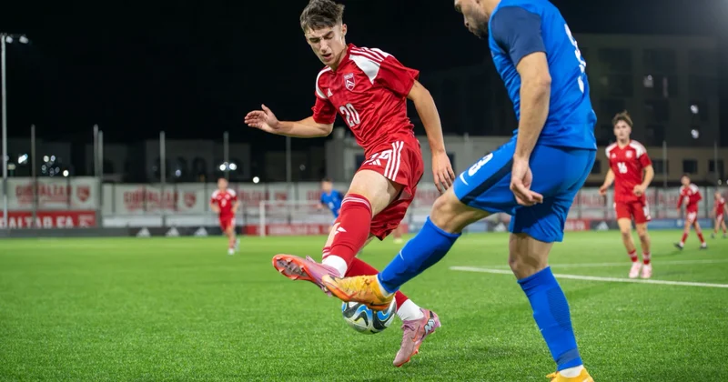 Наши футболисты одолели сборную Гибралтара Minval Politika