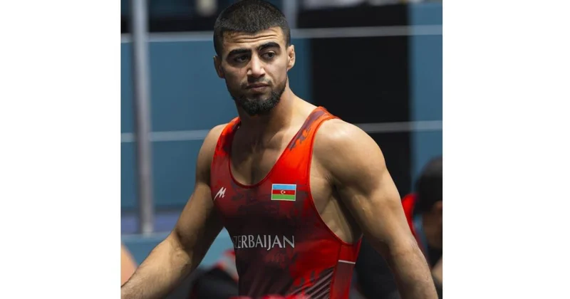 Həsrət Cəfərov İslamiadada gümüş medal qazandı FOTO