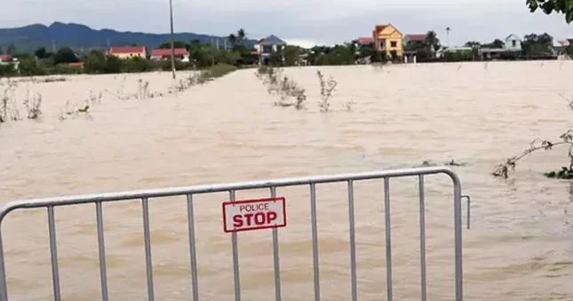 Vyetnamda daşqınlar 7 nəfərin həyatına son qoydu
