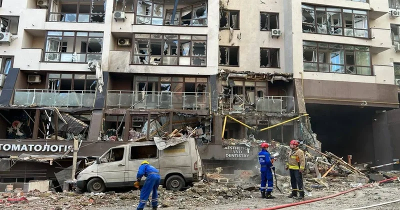 Kiyevdəki səfirliyimiz qəsdən vurulur ŞƏRH