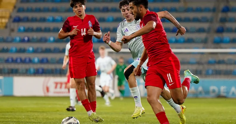 Azırbaycan yığması Cəbəllütariqə qarşı