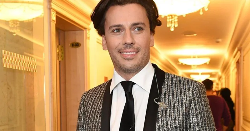 Qalkindən haqqında yayılan xəbərə reaksiya: İlk dəfədir...