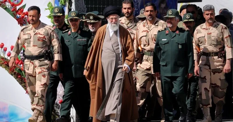 İranda inqilabın anonsu verildi: Son günlərini yaşayırlar