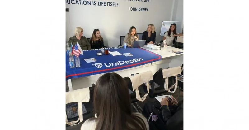 UniDestin Təhsil Mərkəzində ABŞ Universitetləri ilə Təhsil Sərgisi uğurla keçirildi Tələbələr birbaşa nümayəndələrlə görüşdü